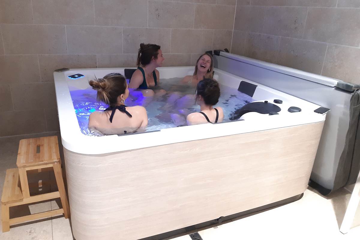 Gîte de la Brunerie Jacuzzi