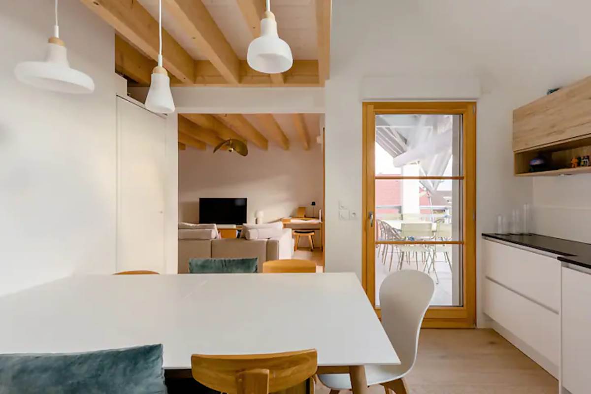 09-Le duplex vue Lac et montagnes-CUISINE 3