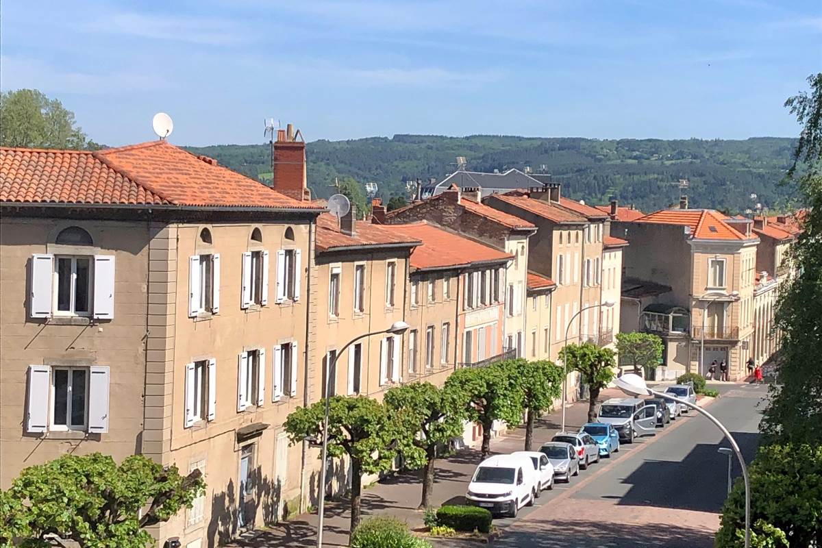 Vue de la chambre Laura vers le centre ville de Mazamet