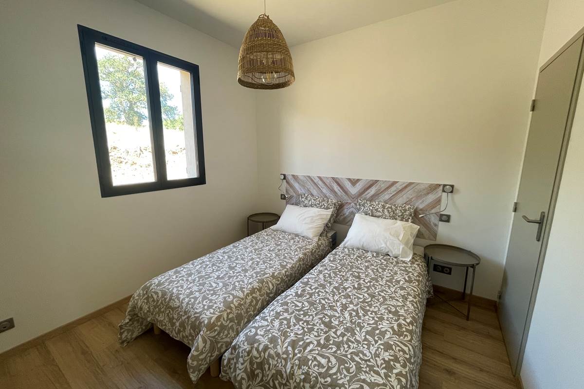 Chambre 2 lits simples