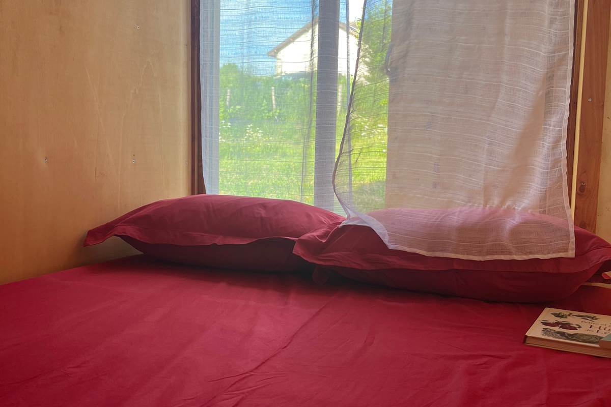 Couchage mezzanine rouge