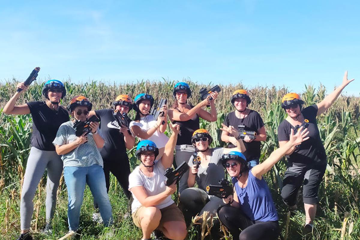 91b7bc_bb6dd41d9cd74ad585fdb94675cb393b~mv2