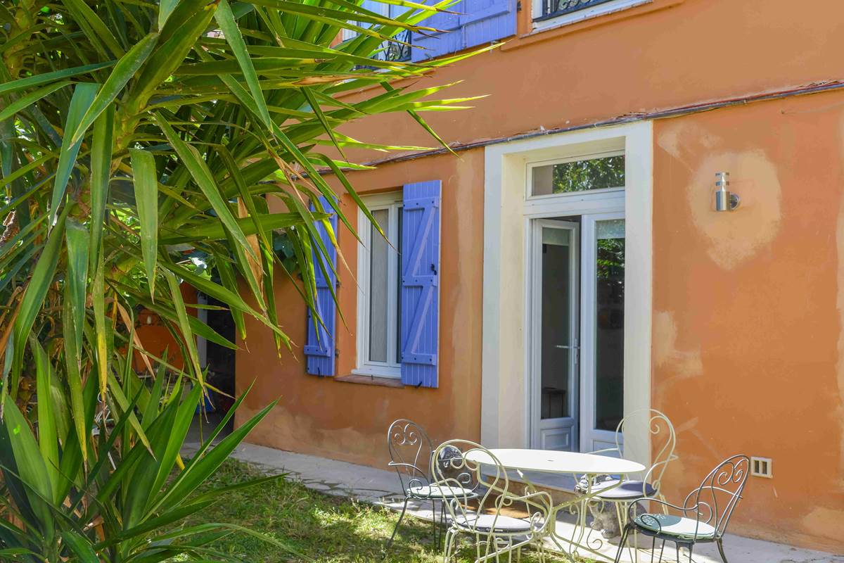 Cour jardin Maison de charme Béziers