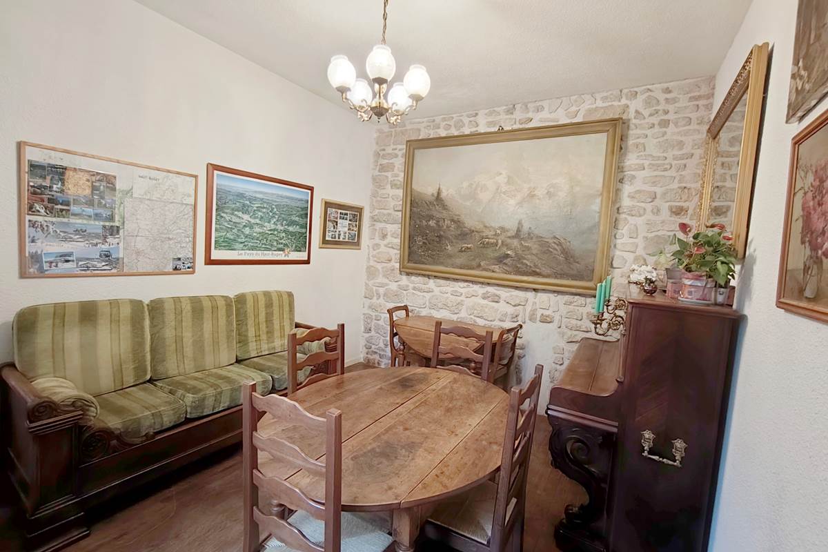 Salle du petit déjeuner, salon, espace des Arts