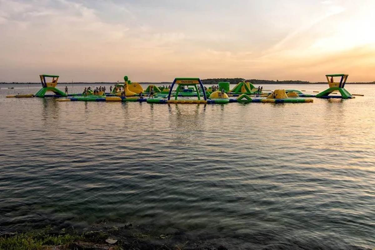 aquaparc port de nuisement lac du der aquader