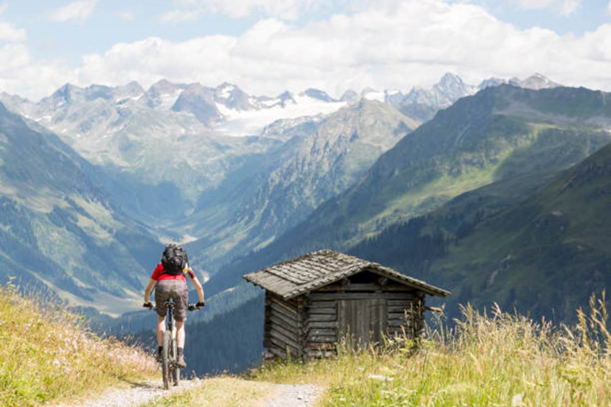 istockphoto-1133229001-612x612