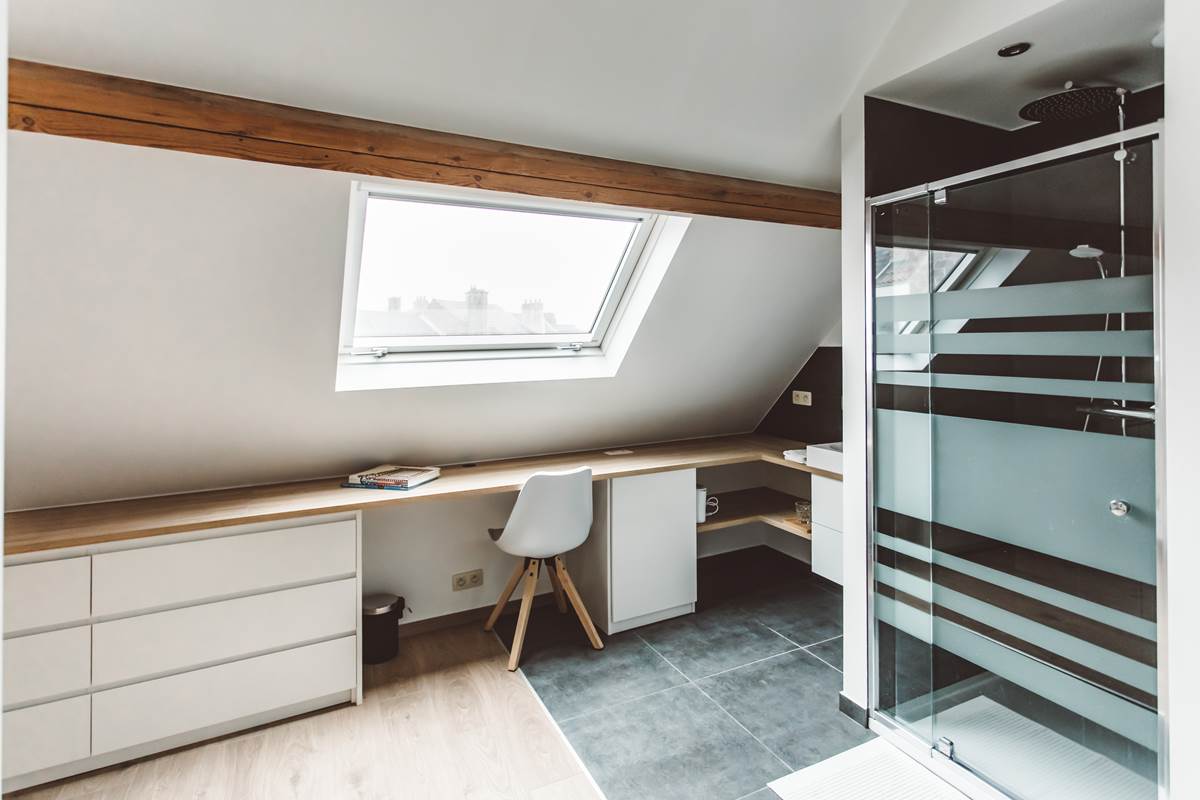301 CHAMBRE SUPERIEUR -DOUCHE
