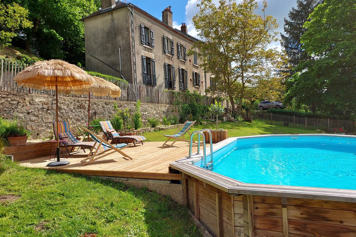 jardin avec piscine