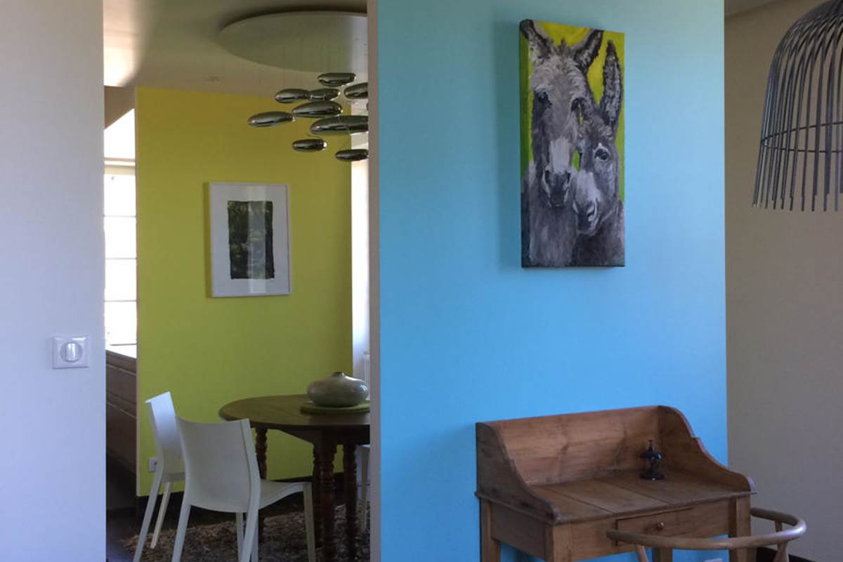 18_ Vue sur la salle à manger depuis la bibliothèque de La Terrasse