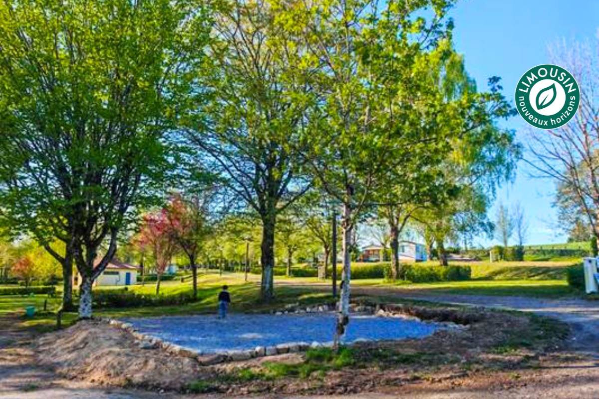 Camping de Ladignac - Haute-Vienne (1)