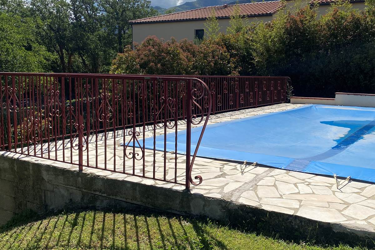 Massane piscine fermée