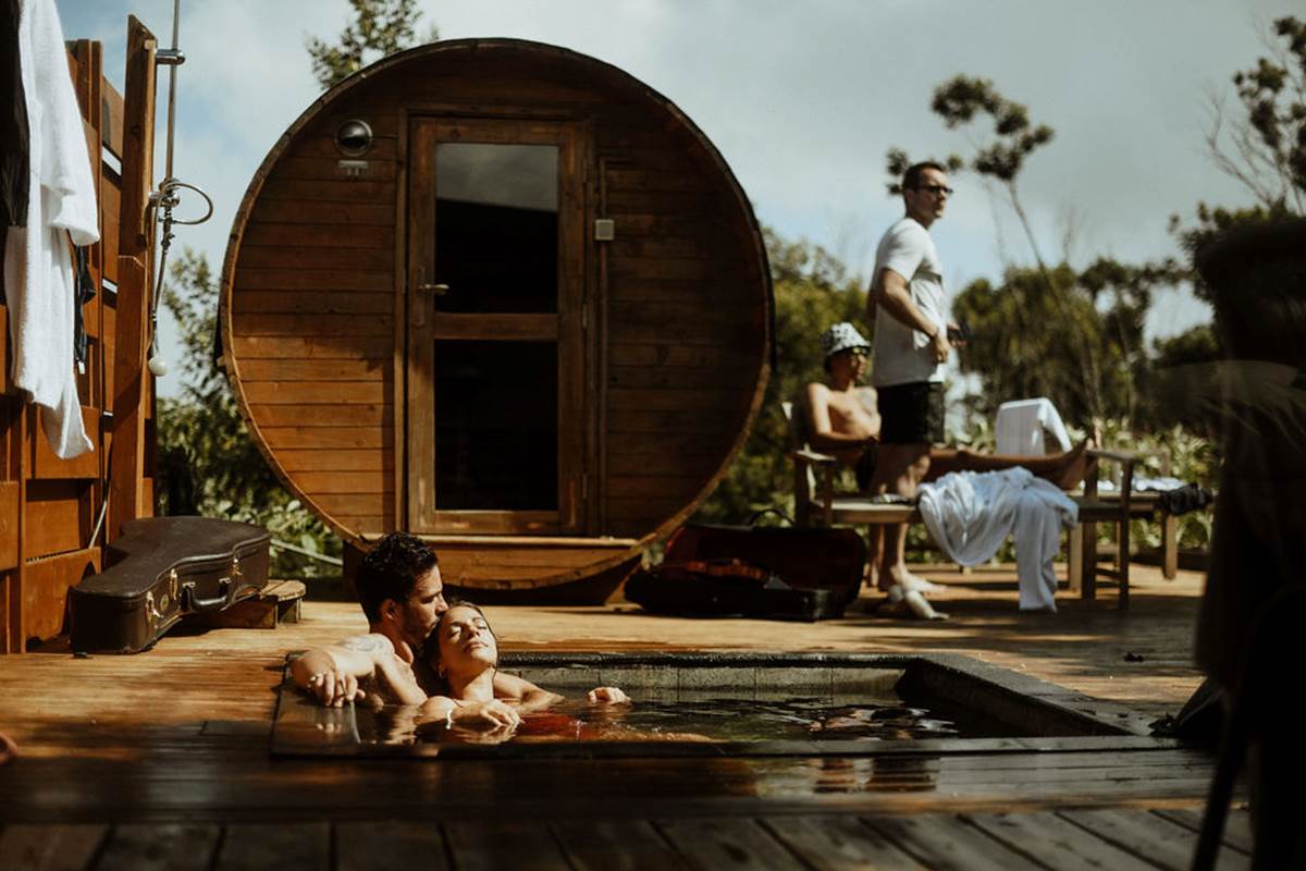 Le jaccuzi jusqu'à 4 personnes