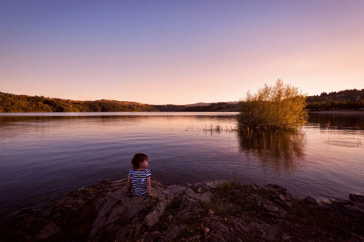 Coucher de soleil au Lac de Villerest © Madame Oreille - RT