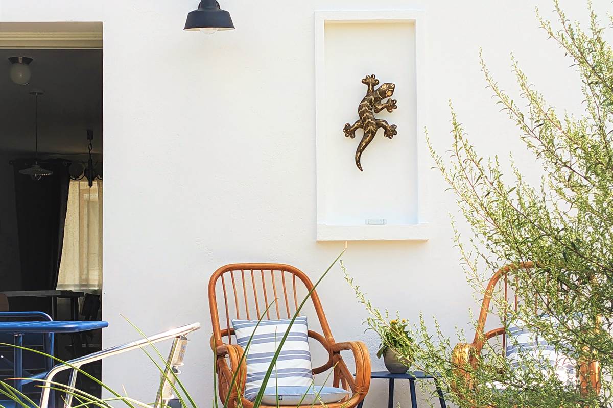 Terrasse Le Cémarose Gîte et Spa Epernay 4