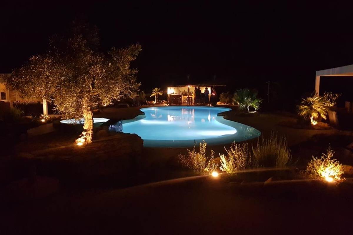 Gîte-avec-piscine-Corse
