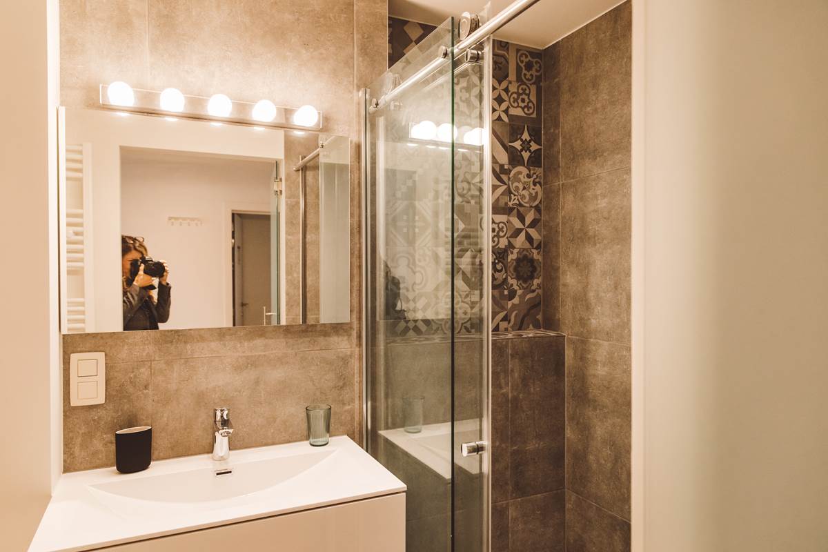 306 STUDIO DELUXE AVEC CUISINE SALLE DE BAIN