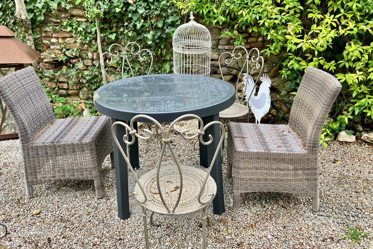 jardin-16 bis-location-vacance-repas