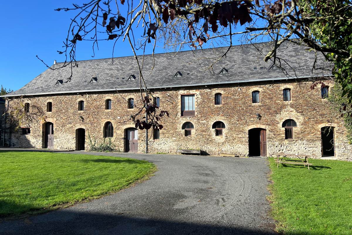 ancienne bergerie transformee en gites
