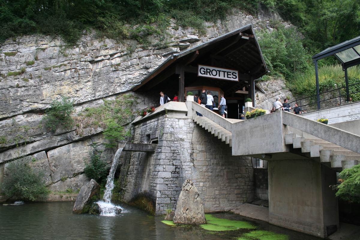 Les Grottes de Remouchamps ....un joyau naturel à visiter