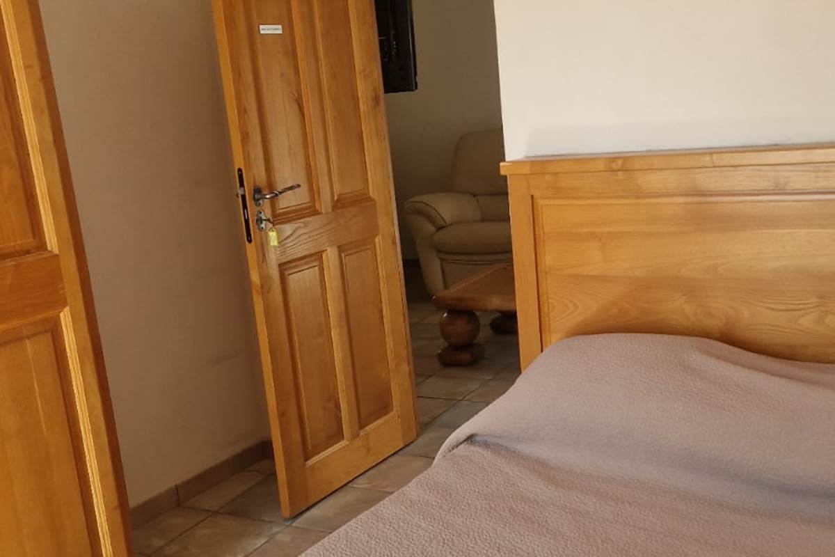 josette chambre 2 (1)
