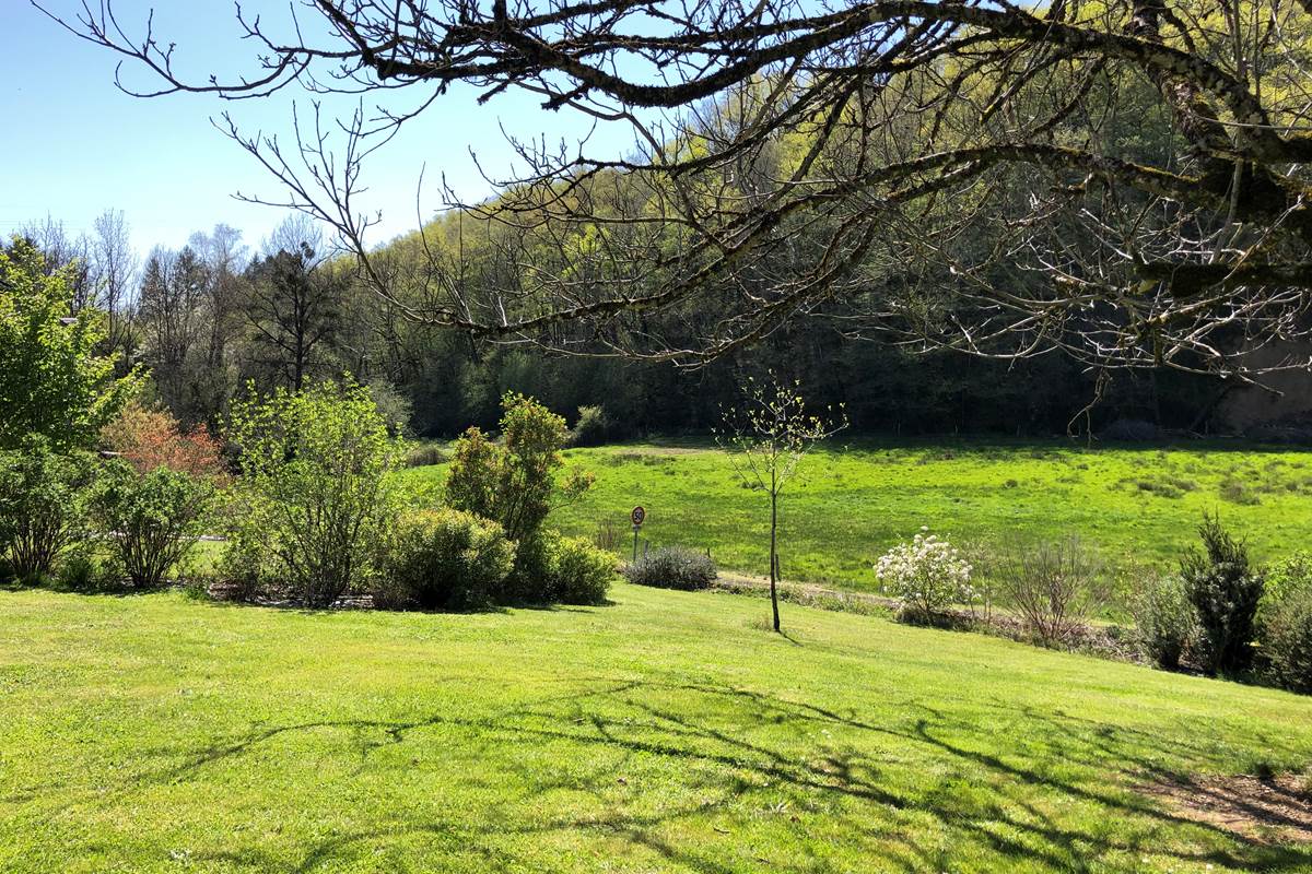 Gîte Val Souvigne_Extérieur_Printemps_1