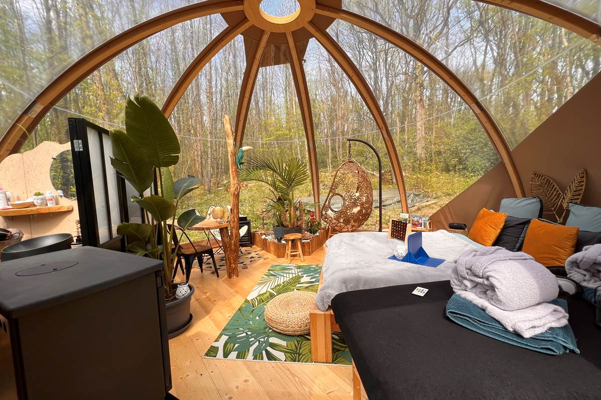 Nouvelle décoration avec chauffage au poêle à bois