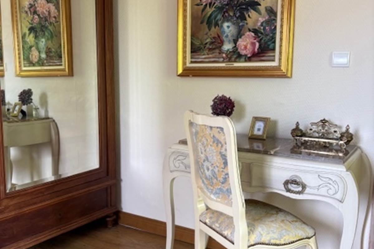 Chambre Léontine - le bureau