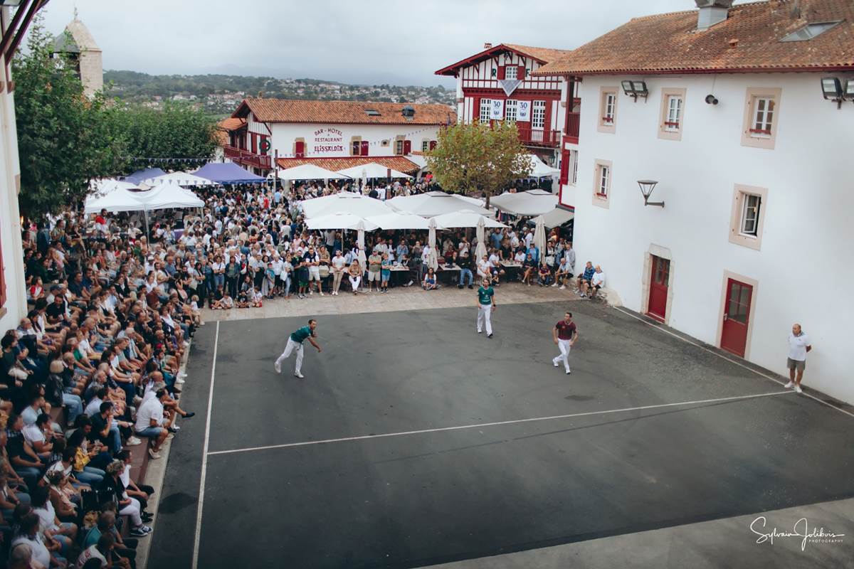 Partie de Main Nue, Fêtes de Bidart