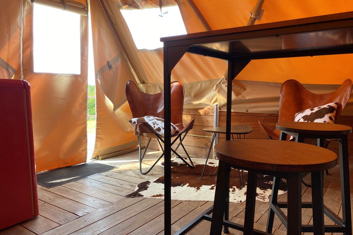 Intérieur tipi