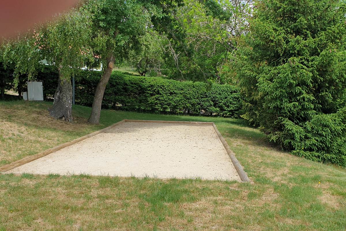Le nouveau terrain de boules (mai 2022)