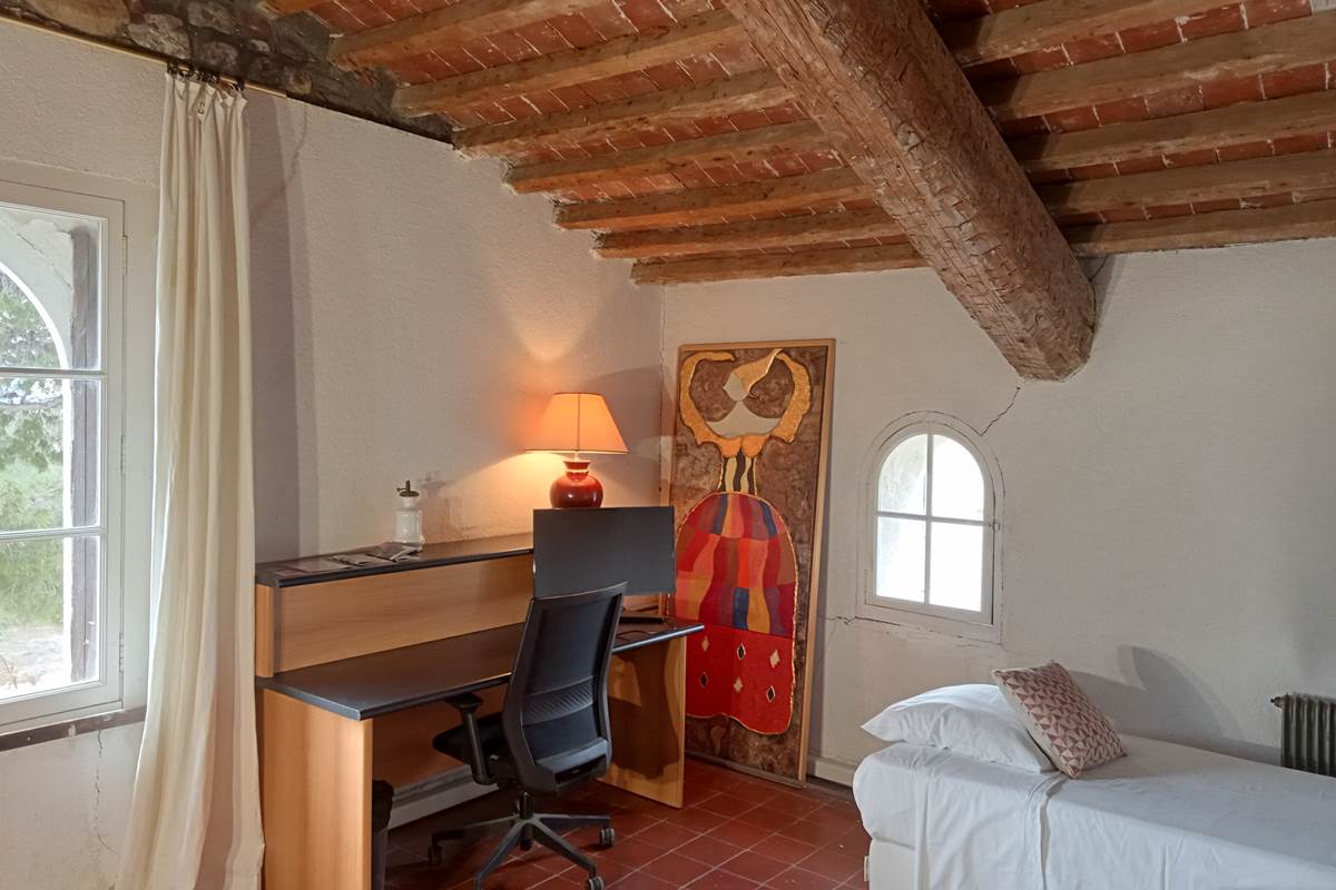 Le Mas Palegry chambres d'hôtes à Perpignan - Chambre n°5 suite impériale coin salon et bureau pour les pros. A 900mètres de Tecnosud et Agrosud