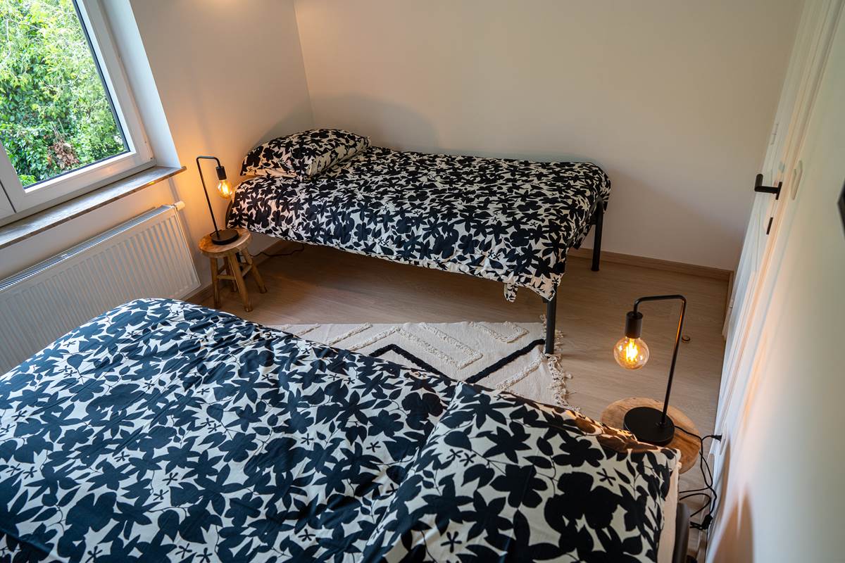 Seconde chambre avec deux lits simples (ou un lit double)