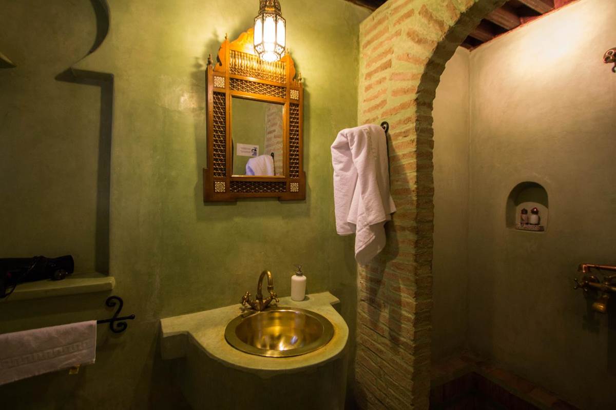SUITE SERAIL