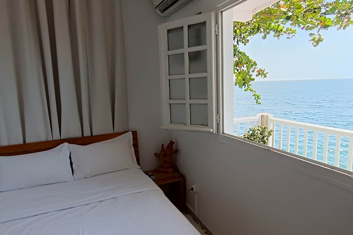 Chambre avec lit double