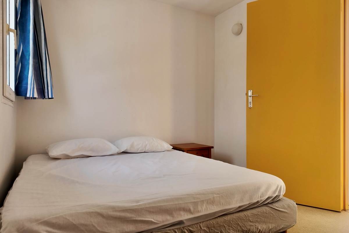 1 lit 160x200 (chambre 1)
