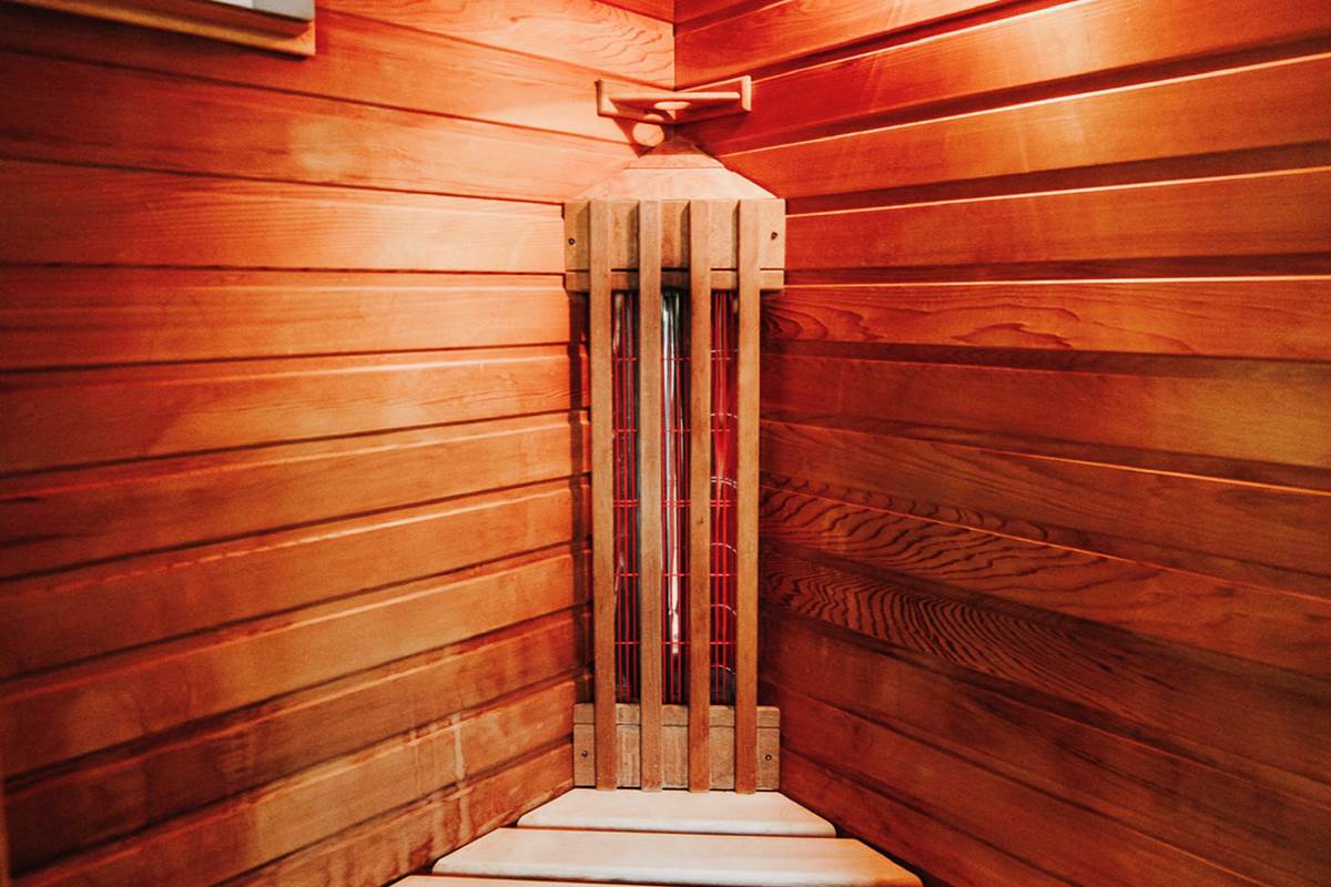 Sauna infrarouge dans la salle de bain