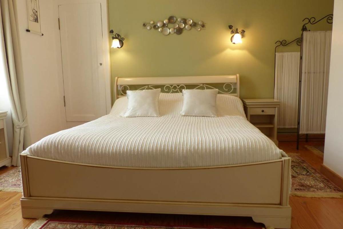 Demeure des tilleuls  chambre blanche 1