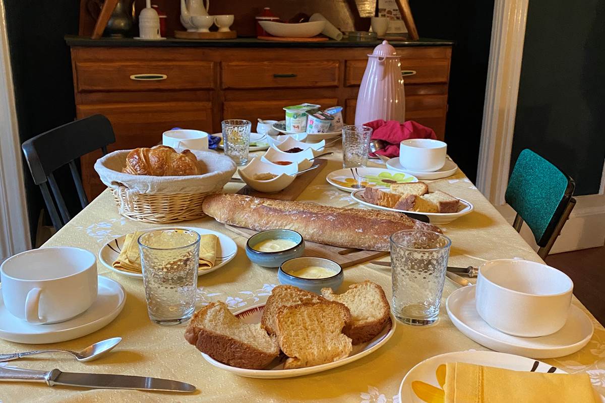Petit-déjeuner Maison Volière