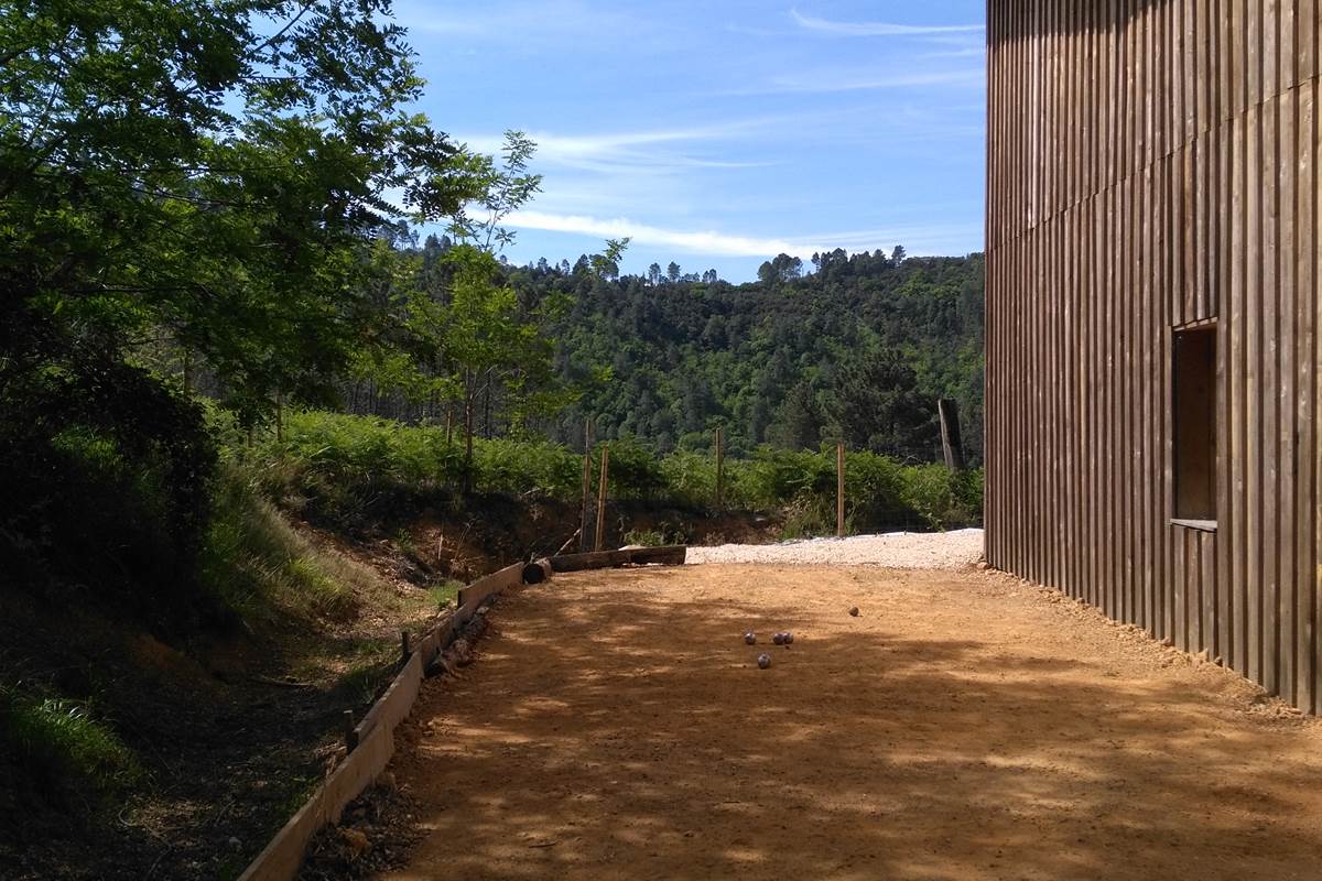 TERRAIN PETANQUE