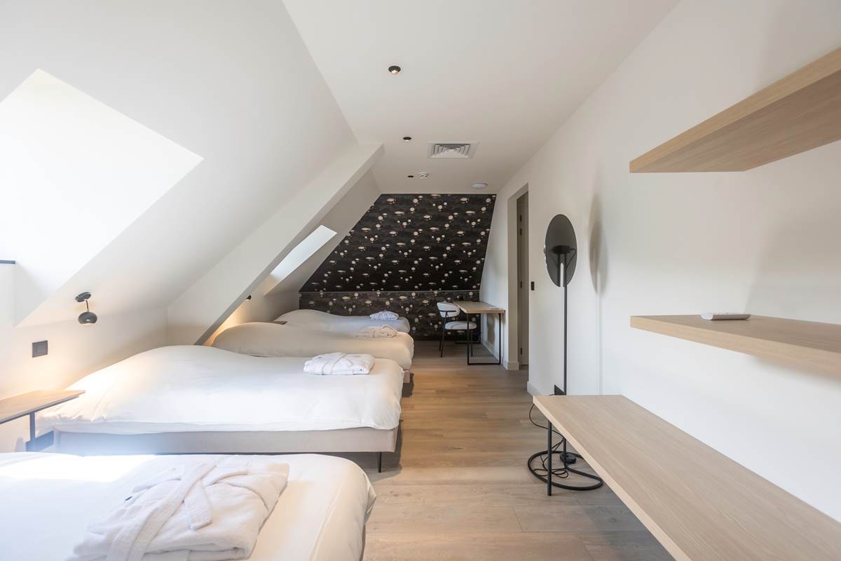 +4 Chambre 9 a