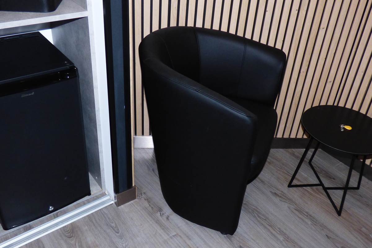 Fauteuil chambre Emmanuelle