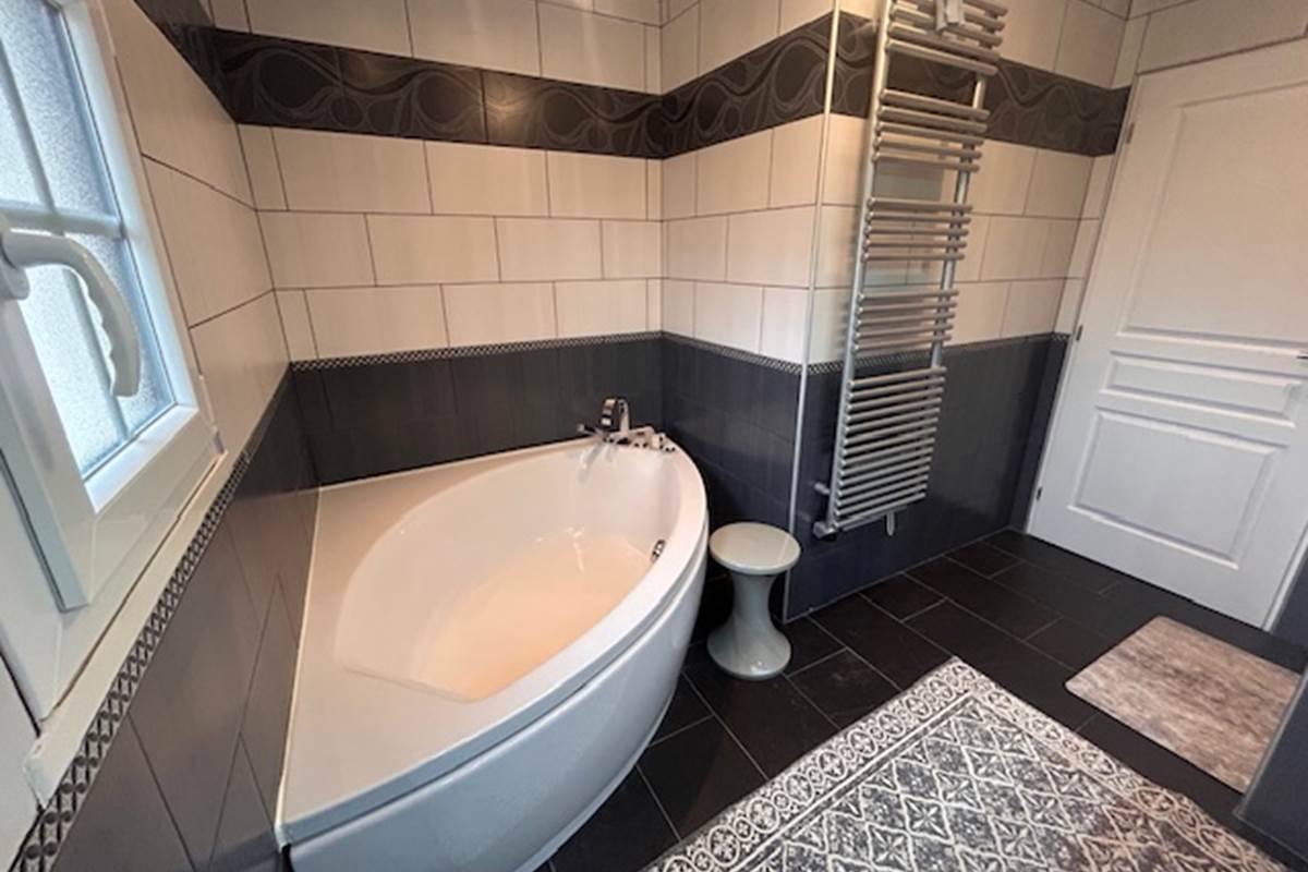 Baignoire SBD rez de chaussée