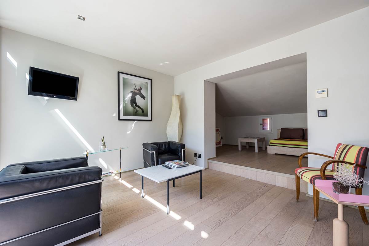 Loge de Mer - Lodge Urbain a Perpignan - Salon Extecutive 2