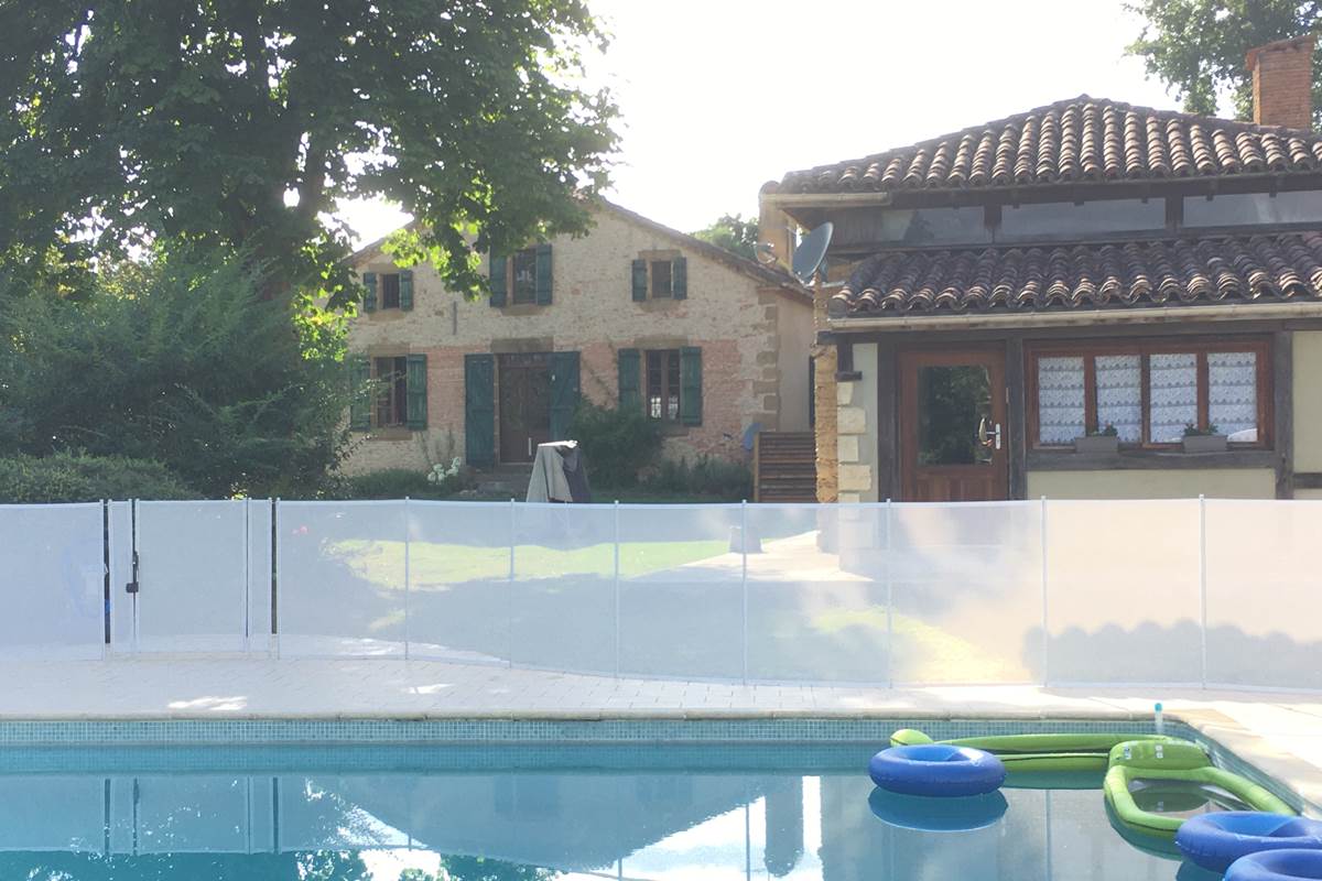 Caseta ext 02