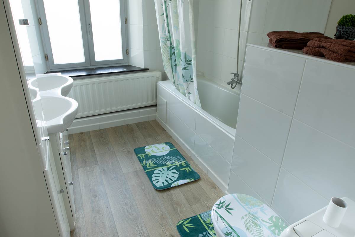 Chambre Aubligneuse salle de bain