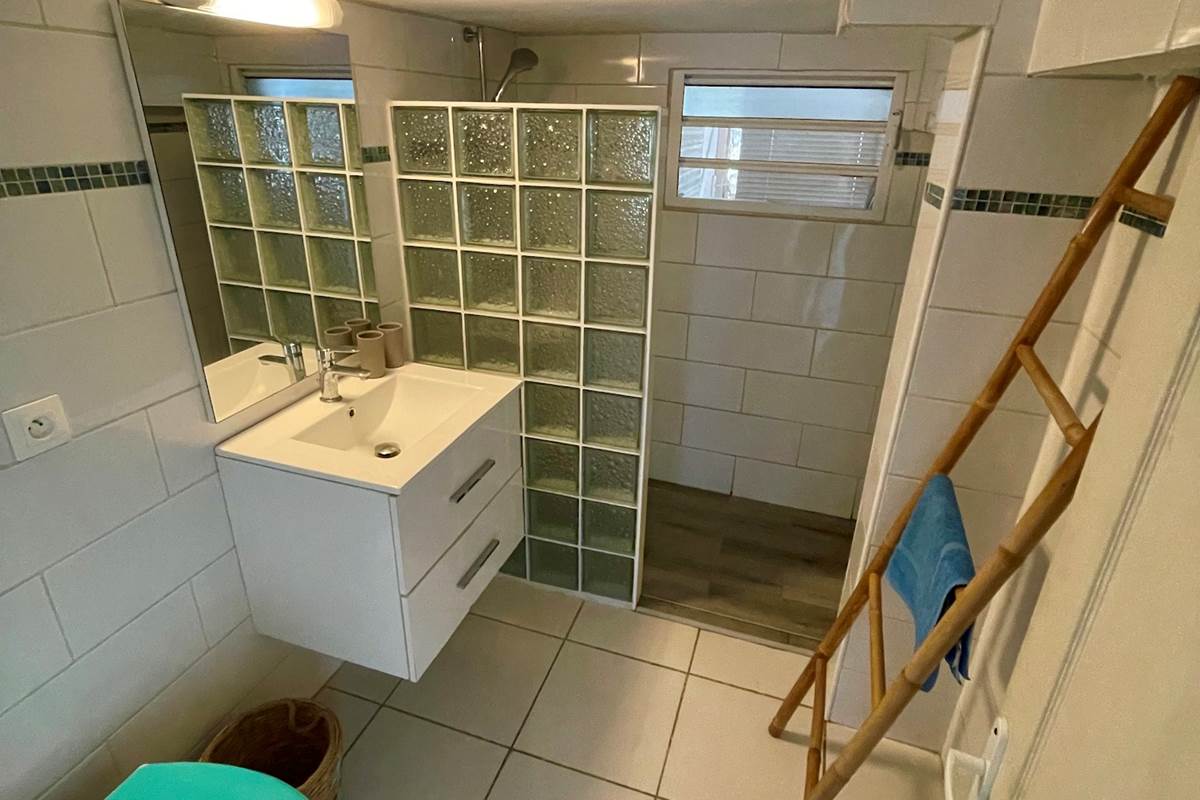 Salle de bain indépendante