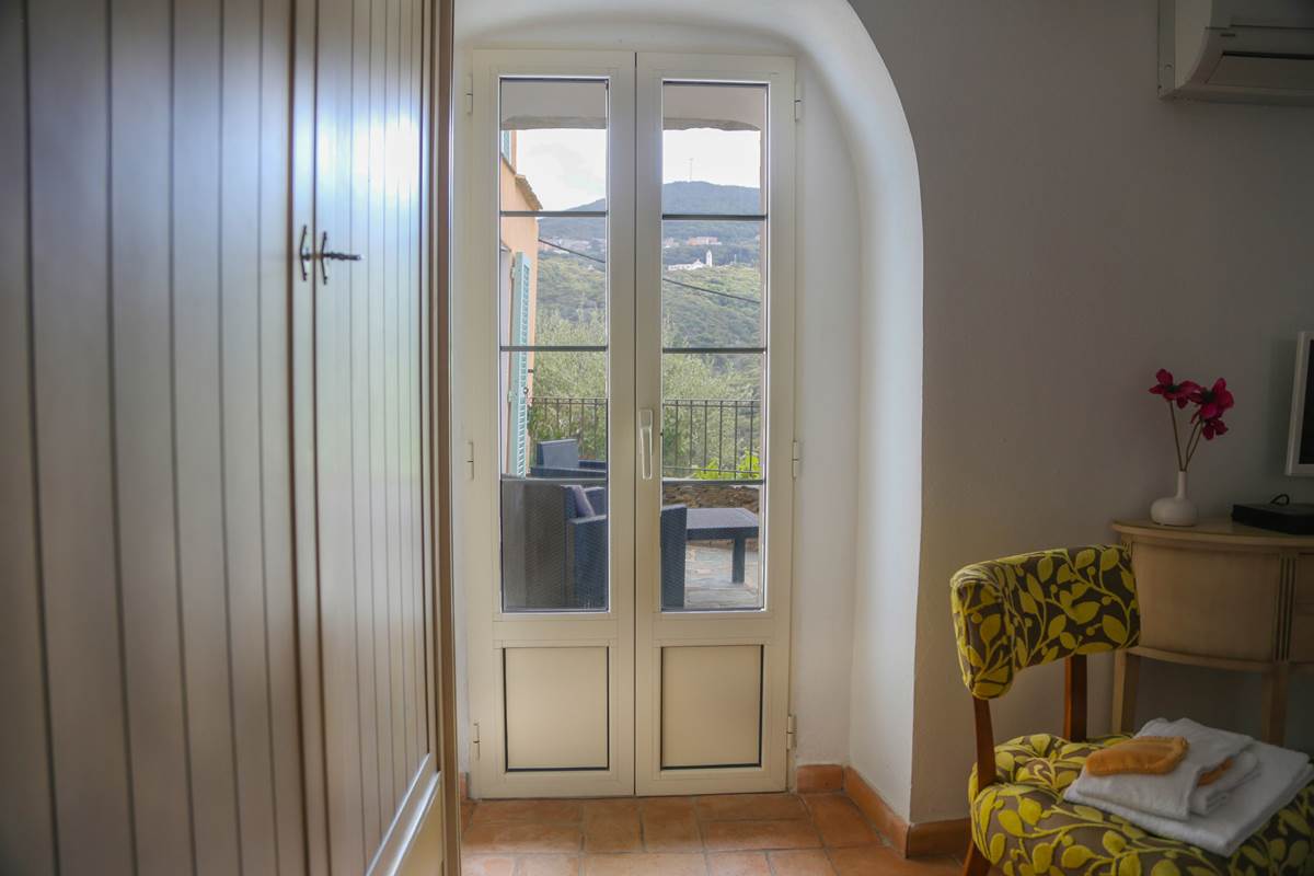 Chambre ANNA LIVIA .