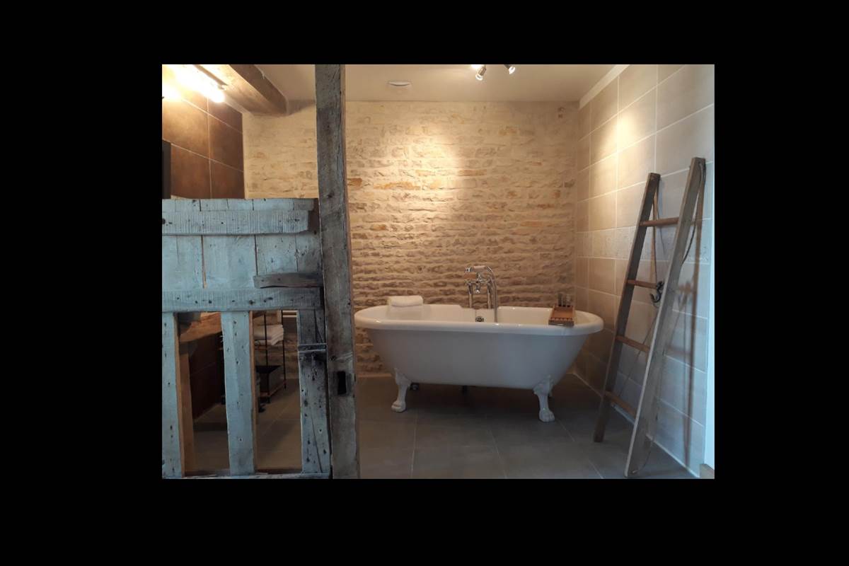 Salle de bain ouverte