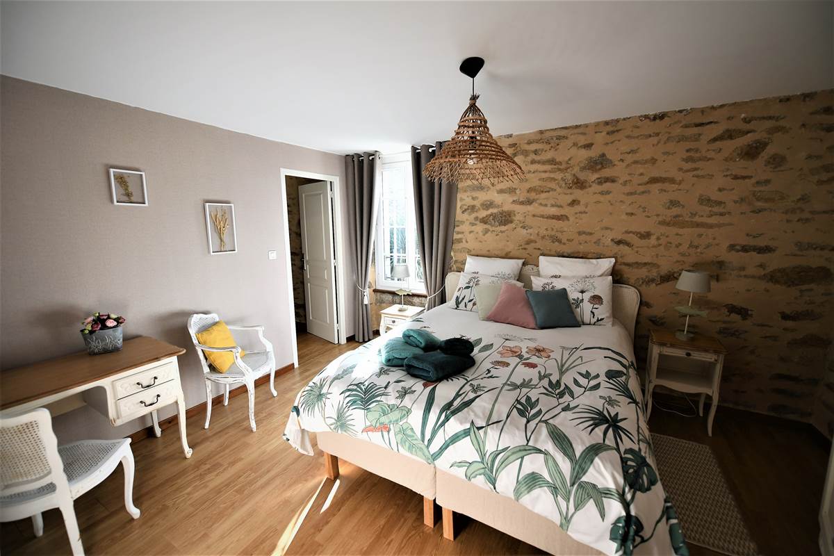 chambre côté jardin