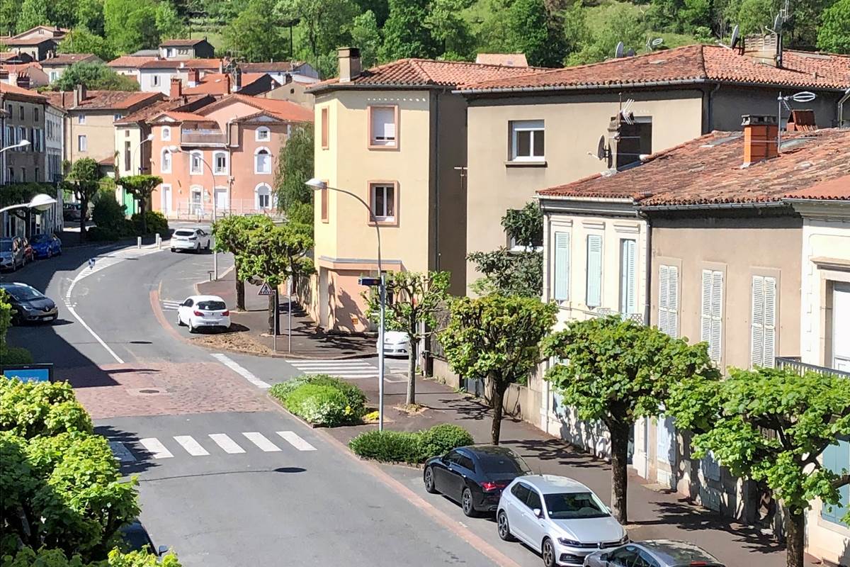Vue de la Chambre Vers la montagne noire Mazamet